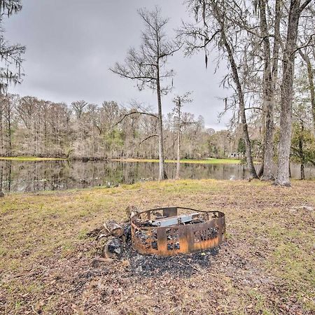Unplugged Withlacoochee Riverfront Retreat! Bushnell Bagian luar foto