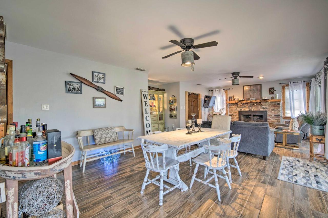 Unplugged Withlacoochee Riverfront Retreat! Bushnell Bagian luar foto