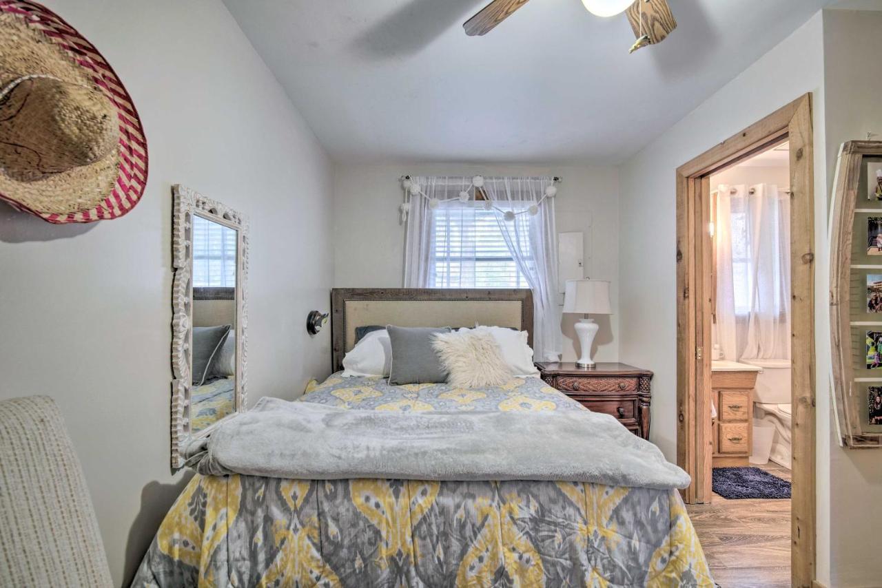 Unplugged Withlacoochee Riverfront Retreat! Bushnell Bagian luar foto