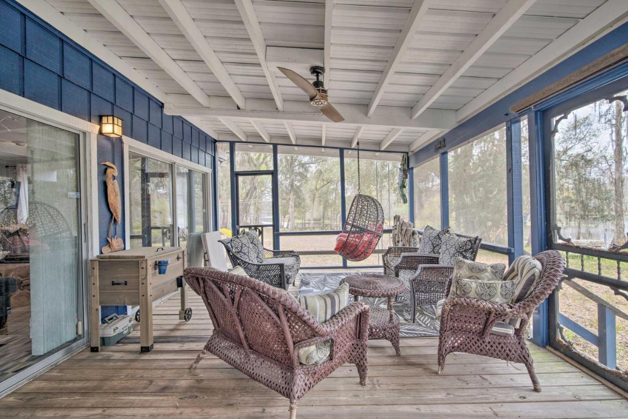 Unplugged Withlacoochee Riverfront Retreat! Bushnell Bagian luar foto